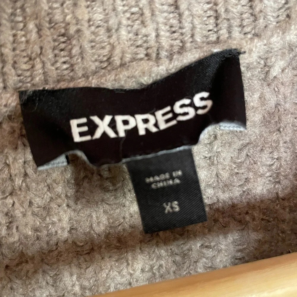 Express sweater - Picture 5 of 5